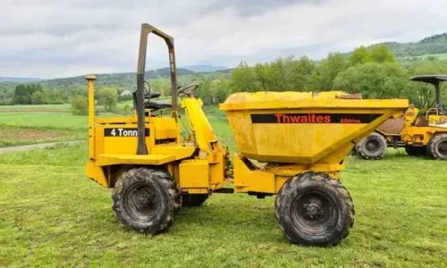 Oferujemy do wynajęcia wozidło budowlane 4t obrotowe.